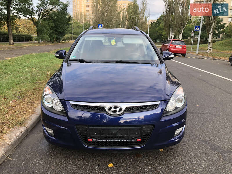 Універсал Hyundai i30 2011 в Києві