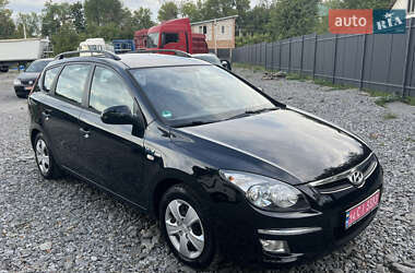 Универсал Hyundai i30 2009 в 