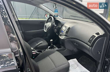 Универсал Hyundai i30 2009 в 