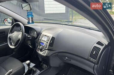 Универсал Hyundai i30 2009 в 