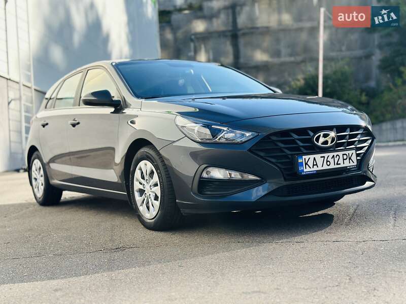 Хэтчбек Hyundai i30 2021 в Киеве
