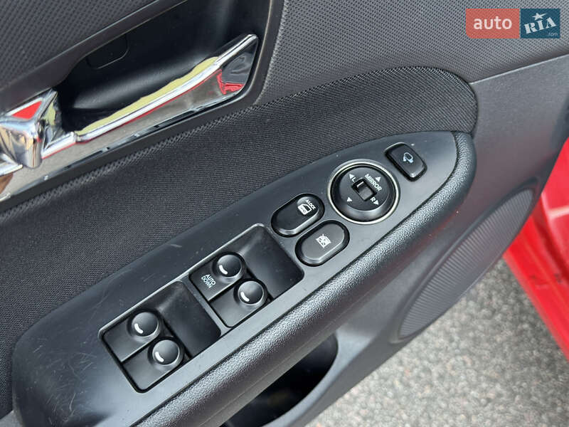 Хэтчбек Hyundai i30 2009 в Киеве фото 9 Хэтчбек Hyundai i30 2009 в Киеве