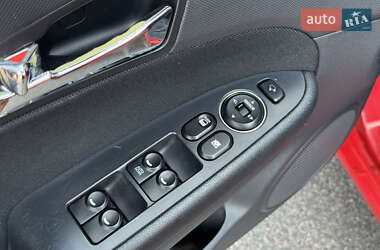 Хэтчбек Hyundai i30 2009 в 