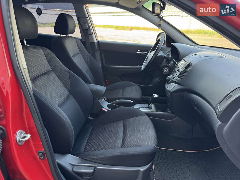 Хэтчбек Hyundai i30 2009 в Киеве фото 28 Хэтчбек Hyundai i30 2009 в Киеве