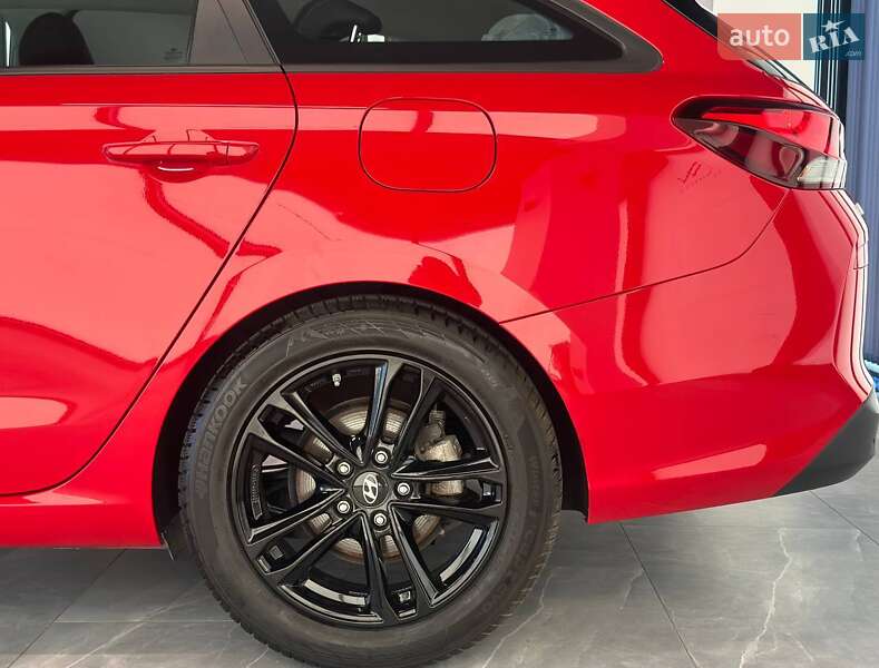 Универсал Hyundai i30 2019 в Львове