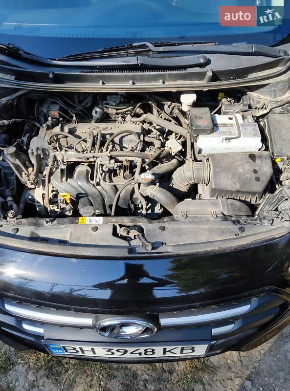 Хэтчбек Hyundai i30 2013 в Одессе