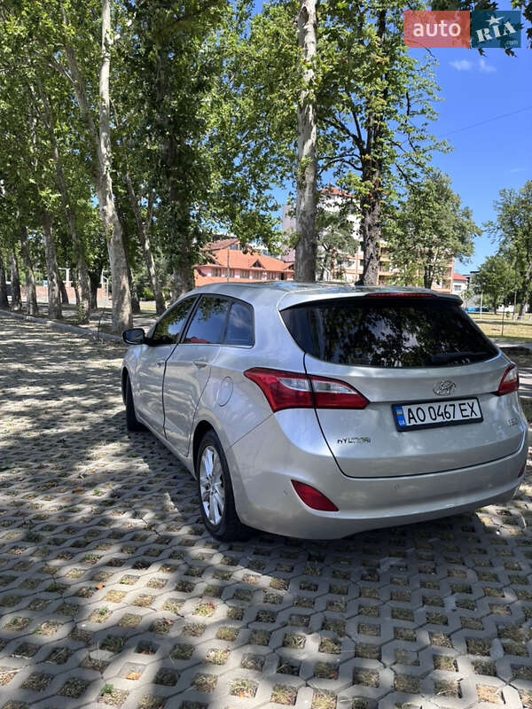 Універсал Hyundai i30 2015 в Мукачевому фото 19 Універсал Hyundai i30 2015 в Мукачевому