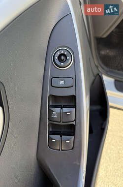 Хэтчбек Hyundai i30 2014 в 