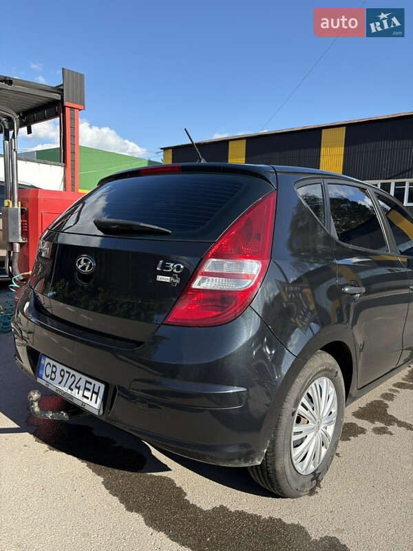 Хэтчбек Hyundai i30 2009 в Нежине