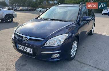 Универсал Hyundai i30 2008 в Запорожье