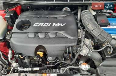 Универсал Hyundai i30 2015 в 