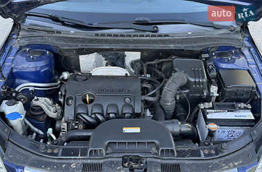 Хэтчбек Hyundai i30 2008 в 
