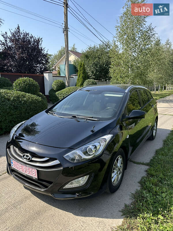 Універсал Hyundai i30 2013 в Харкові