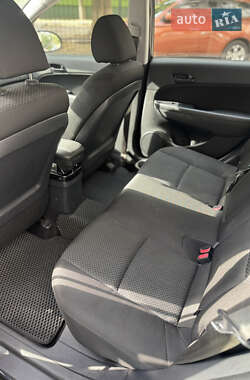 Универсал Hyundai i30 2010 в 