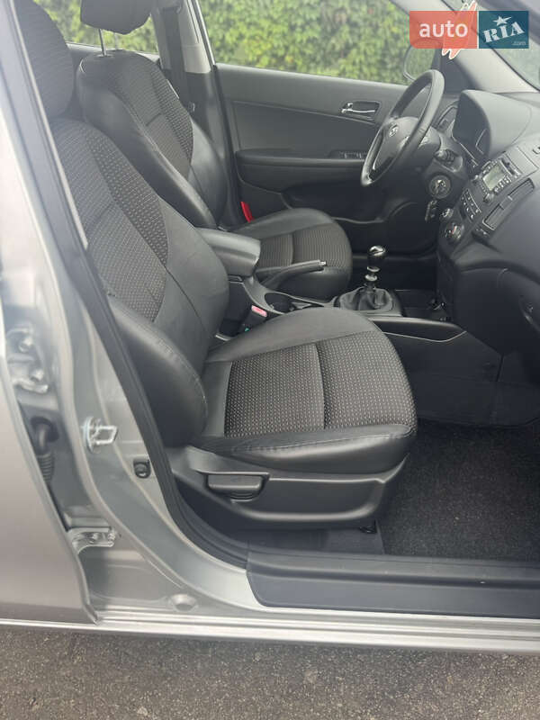 Хэтчбек Hyundai i30 2007 в Виннице