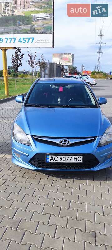 Хетчбек Hyundai i30 2011 в Луцьку