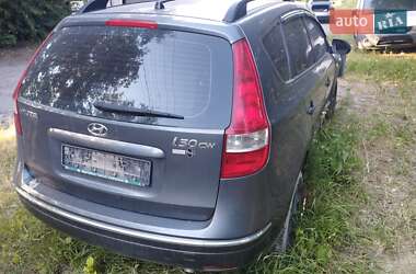 Универсал Hyundai i30 2009 в Кельменцах