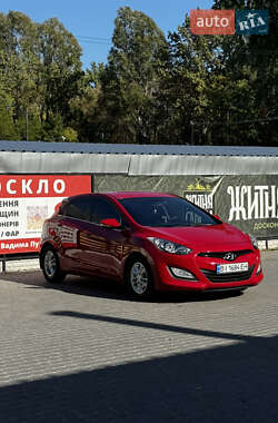 Хэтчбек Hyundai i30 2012 в 