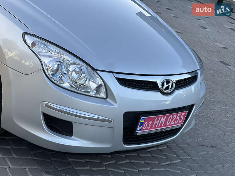 Универсал Hyundai i30 2009 в Виннице