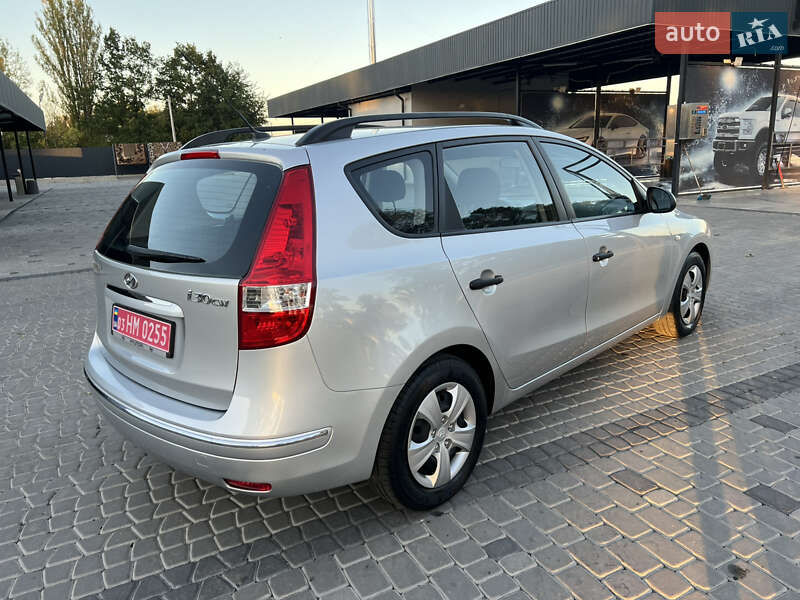 Универсал Hyundai i30 2009 в Виннице