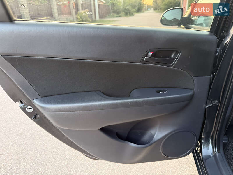 Универсал Hyundai i30 2009 в Борисполе