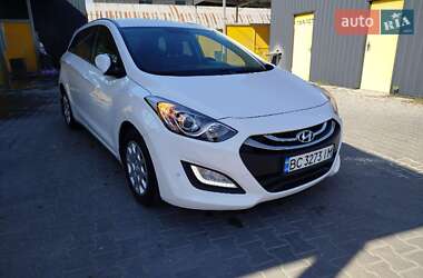 Универсал Hyundai i30 2014 в Хмельницком