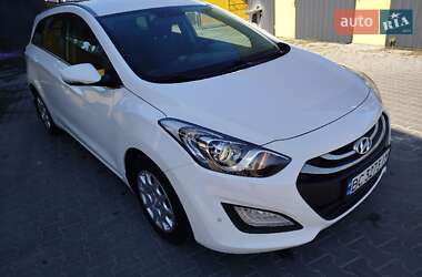 Универсал Hyundai i30 2014 в 