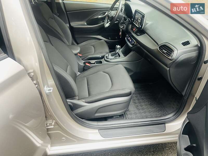 Универсал Hyundai i30 2020 в Киеве