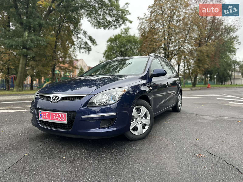 Универсал Hyundai i30 2010 в Виннице
