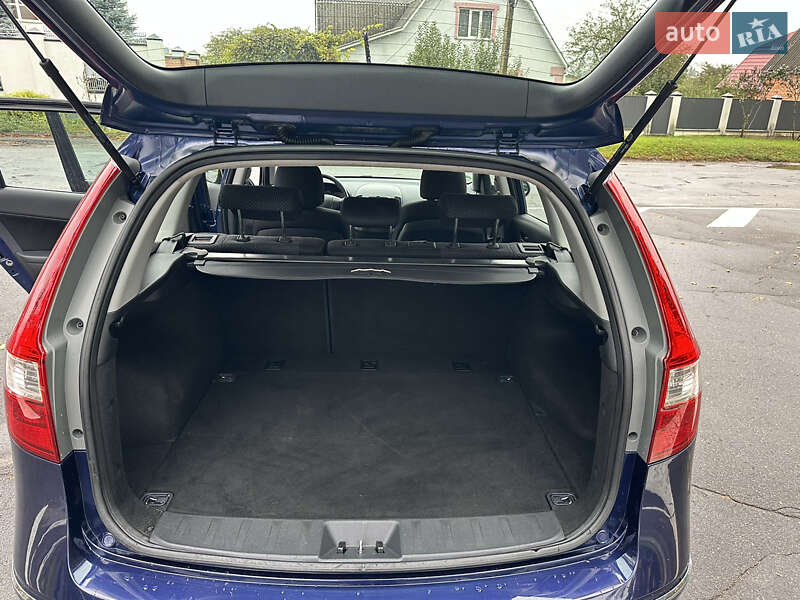 Универсал Hyundai i30 2010 в Виннице