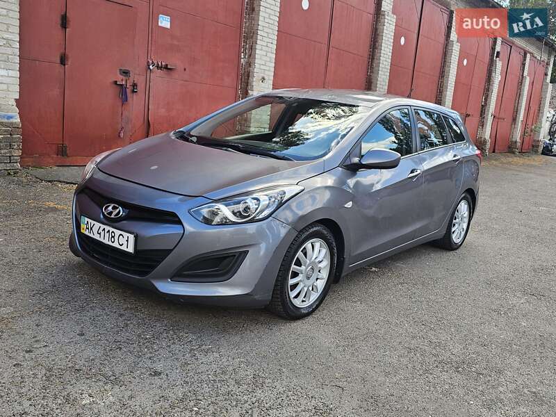 Hyundai i30 2013