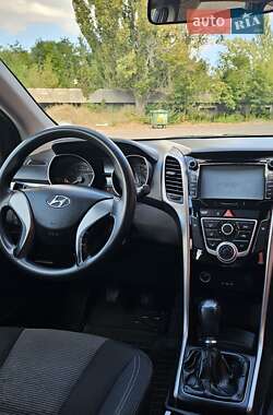 Универсал Hyundai i30 2013 в 