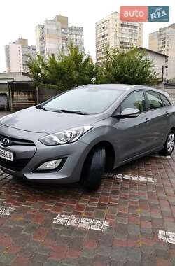 Универсал Hyundai i30 2013 в 