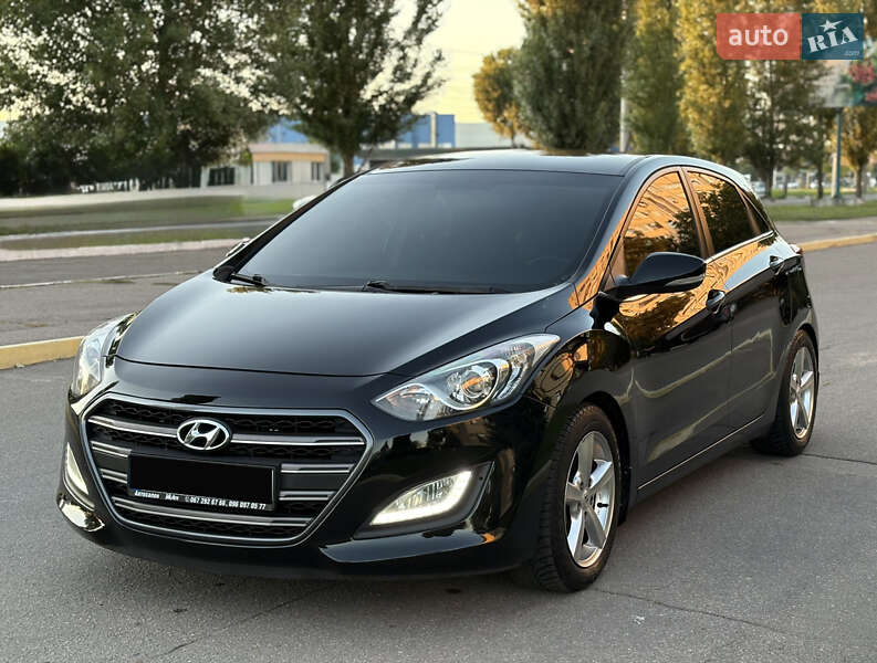 Хэтчбек Hyundai i30 2012 в Кременчуге