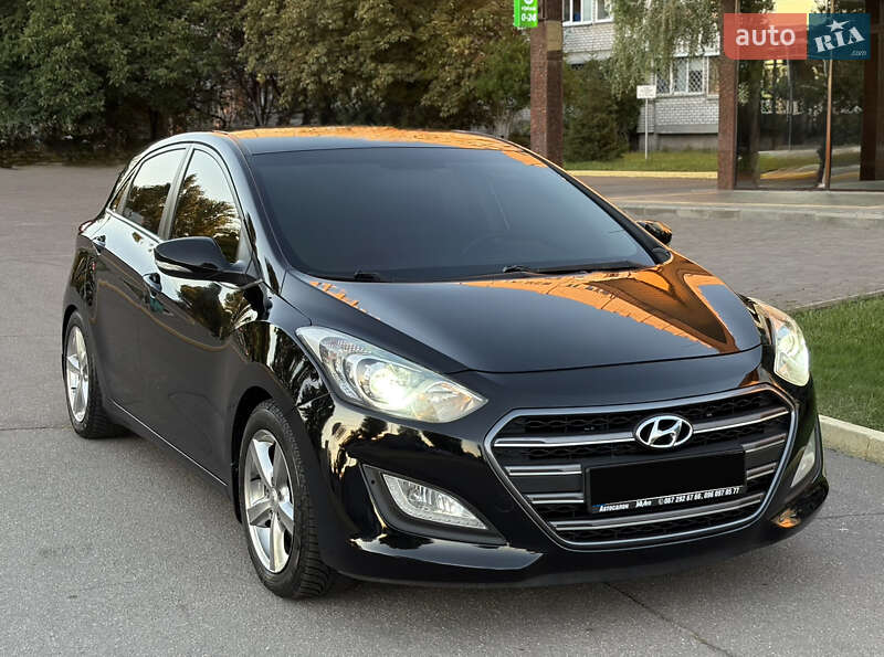 Хэтчбек Hyundai i30 2012 в Кременчуге