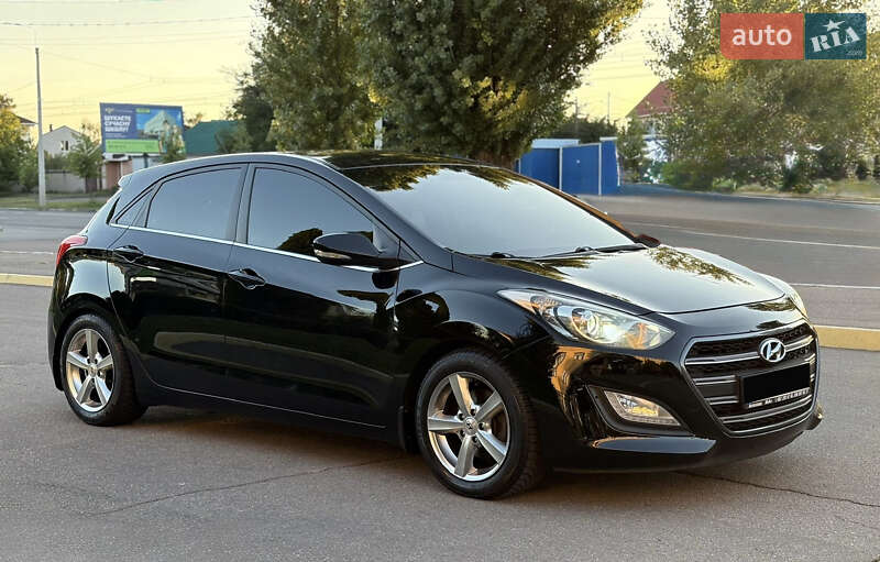 Хэтчбек Hyundai i30 2012 в Кременчуге