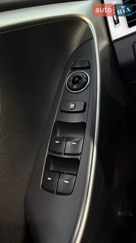 Хэтчбек Hyundai i30 2012 в Кременчуге