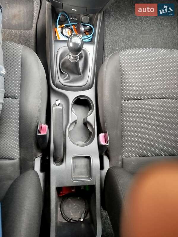 Хэтчбек Hyundai i30 2009 в Кицмани