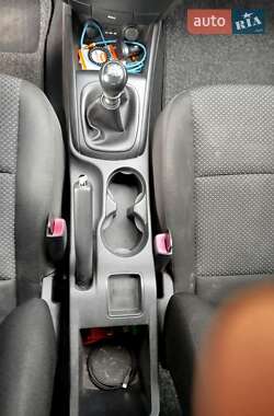 Хетчбек Hyundai i30 2009 в 