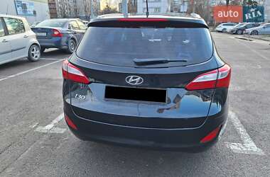 Универсал Hyundai i30 2013 в Стрые