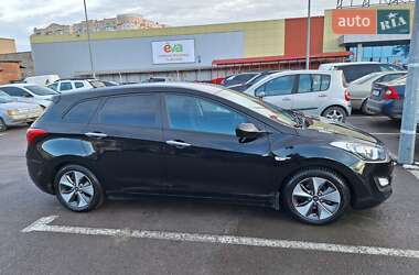 Универсал Hyundai i30 2013 в 