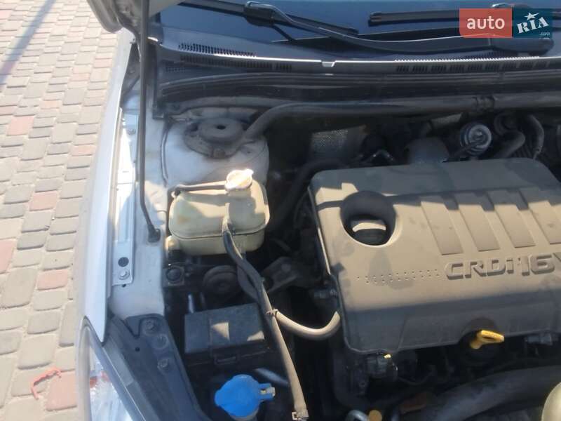 Универсал Hyundai i30 2012 в Днепре