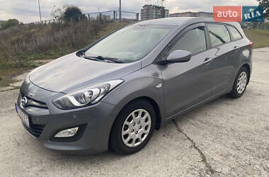 Универсал Hyundai i30 2013 в 
