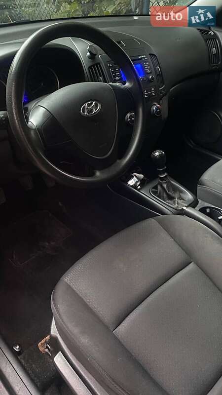 Хетчбек Hyundai i30 2007 в Львові фото 12 Хетчбек Hyundai i30 2007 в Львові