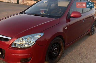 Хэтчбек Hyundai i30 2010 в Одессе