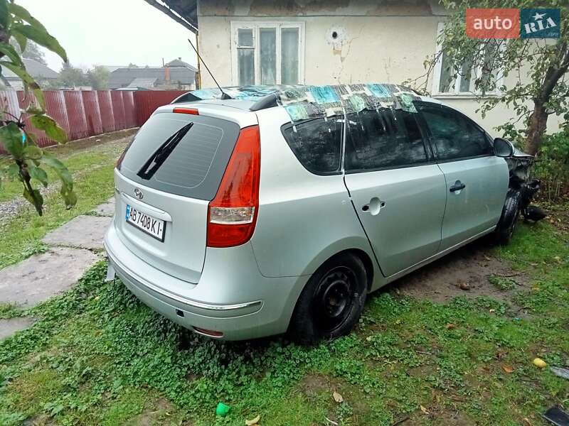 Универсал Hyundai i30 2009 в 