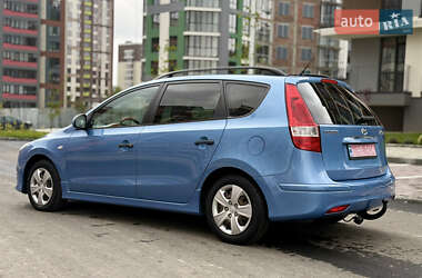 Універсал Hyundai i30 2012 в  фото 7 Універсал Hyundai i30 2012 в