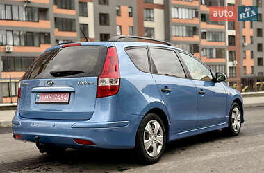 Універсал Hyundai i30 2012 в  фото 12 Універсал Hyundai i30 2012 в