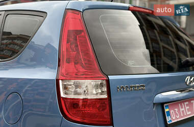 Універсал Hyundai i30 2012 в  фото 15 Універсал Hyundai i30 2012 в