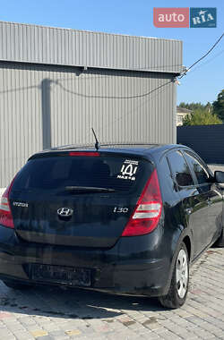 Хэтчбек Hyundai i30 2009 в 